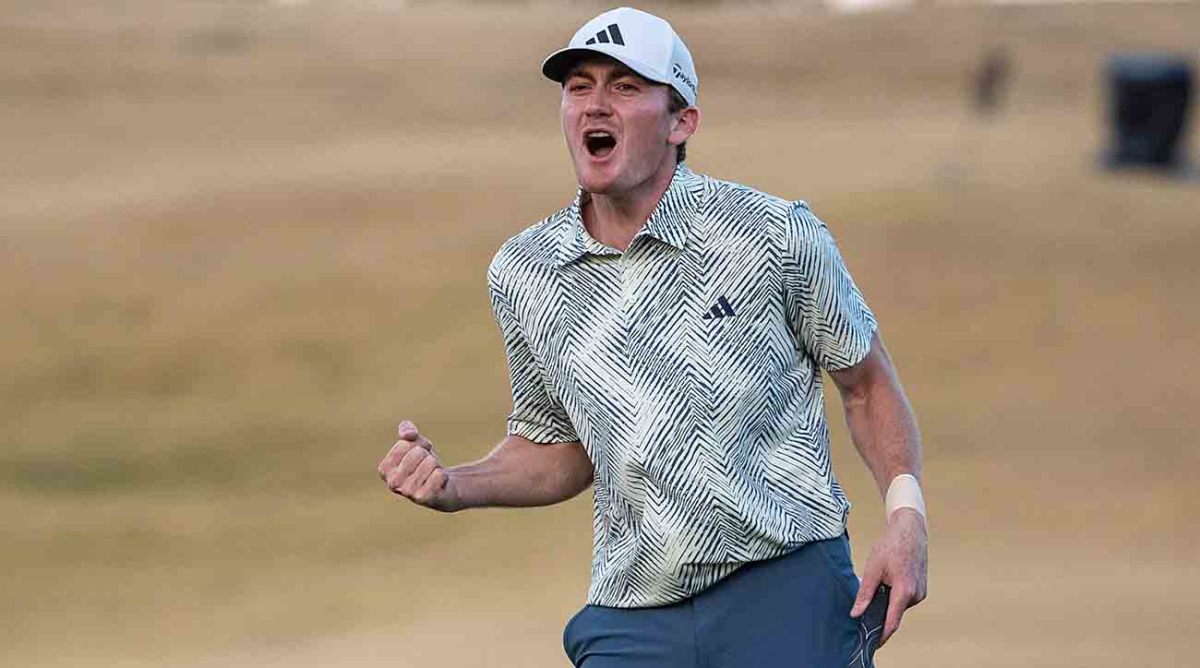 Nick Dunlap celebrates after sinking a putt on the 18th green to win the 2024 American Express at PGA West in La Quinta, Calif.